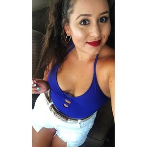 Meet your Posher, Dawnell